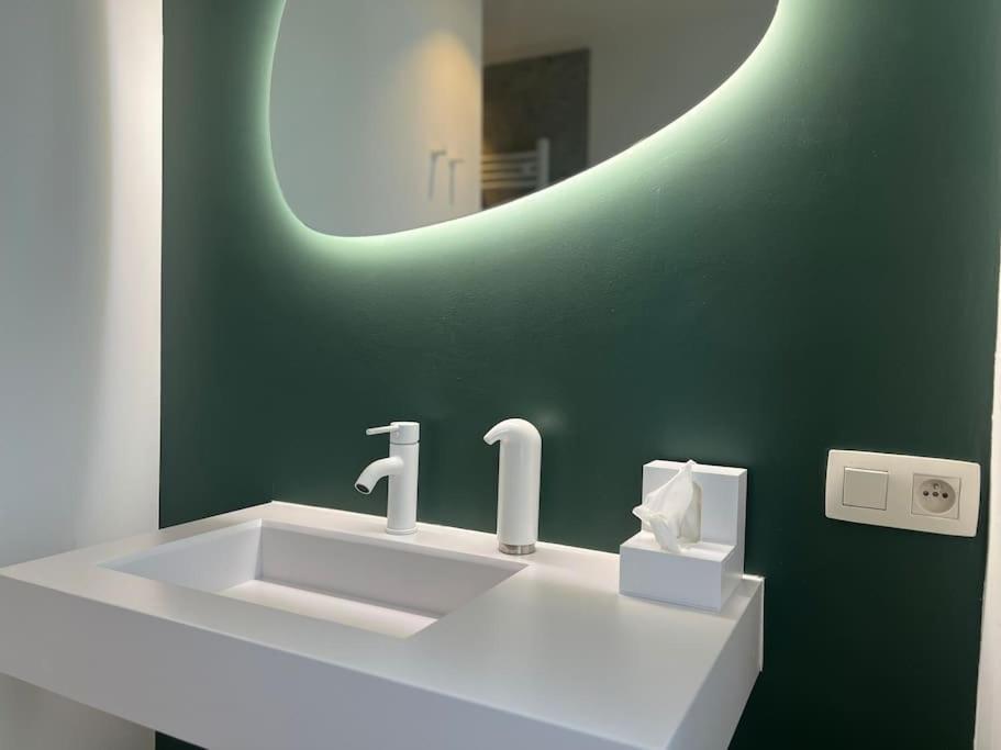 Duplex Chic Et Spacieux - Hypercentre Liège Exterior foto